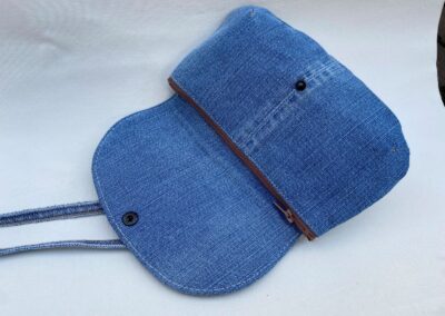 Linabag: telefoontasje van blue jeans