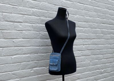 Telefoontasje jeans met klepzakje